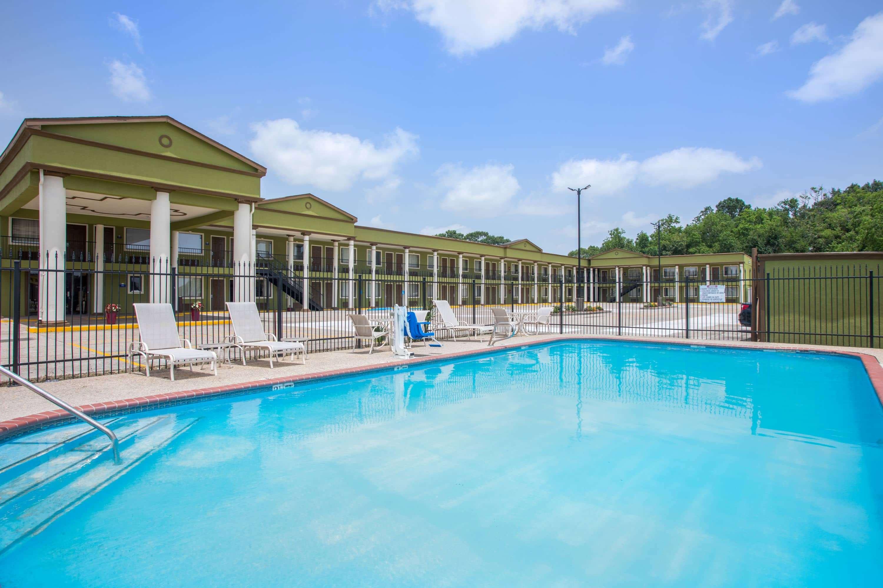Days Inn By Wyndham Crowley Luaran gambar